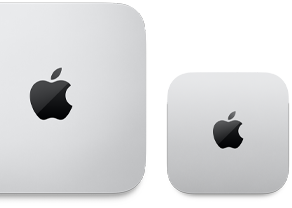 Parte superior de um Mac mini 2024 prateado com o logotipo da Apple ao lado de um Mac mini 2023 prateado com o logotipo da Apple para demonstrar a diferença de tamanho.